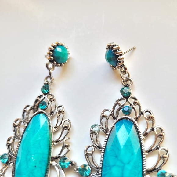 Vintage Style Silver Tone and Turquoise Stone Chandelier Earrings - Post-Back - Picture 4 of 6